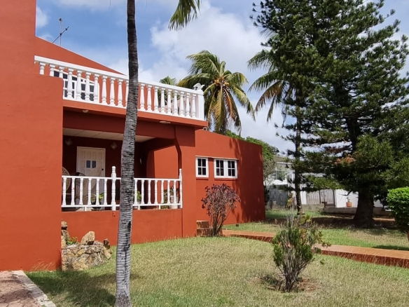A Two Storey House in Dominguito